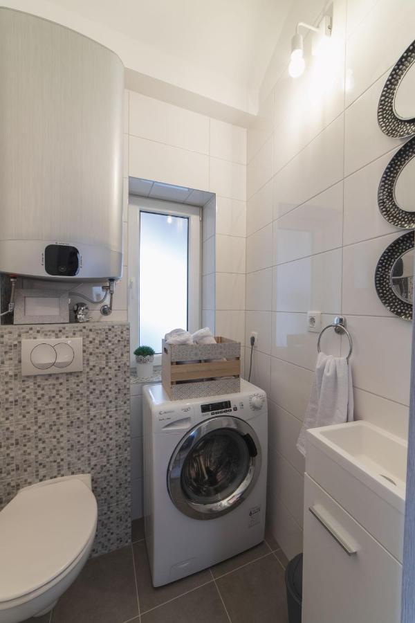 Apartment Fiora Kaštela Eksteriør bilde