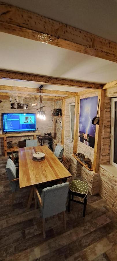 Apartment Fiora Kaštela Eksteriør bilde