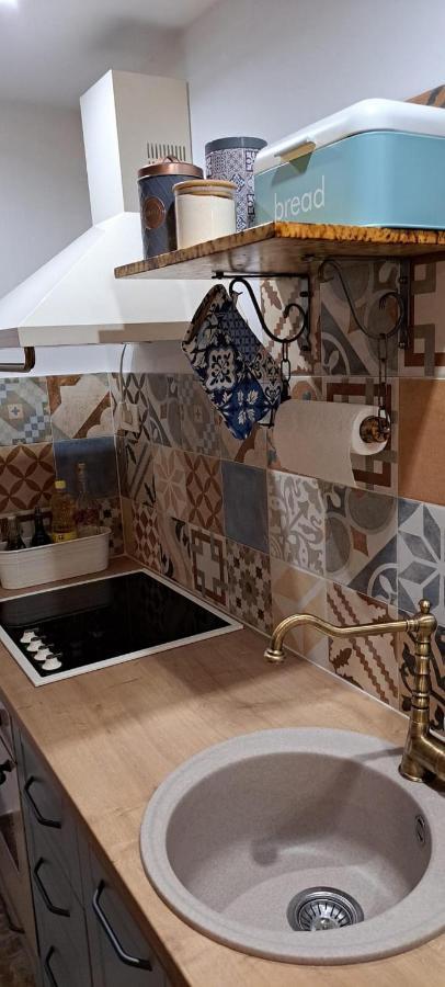 Apartment Fiora Kaštela Eksteriør bilde